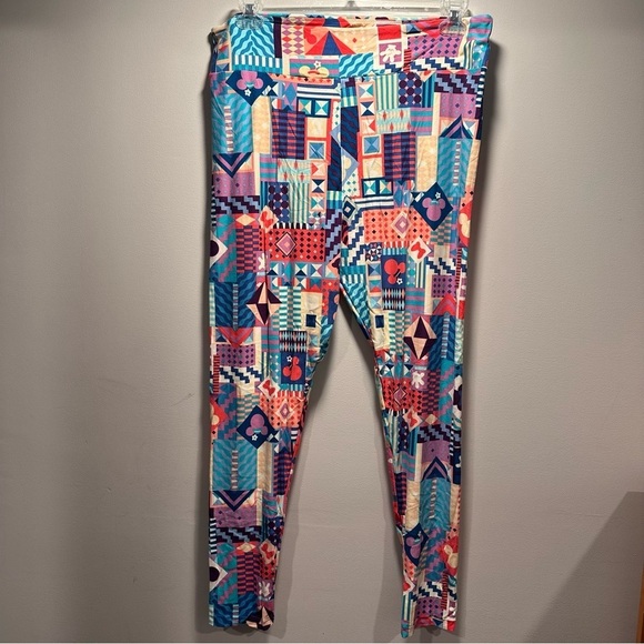 LulaRoe Disney Leggings, Tall & Curvy TC2 18-26, Soft & Comfy, Mickey Minnie NWT - Picture 5 of 16
